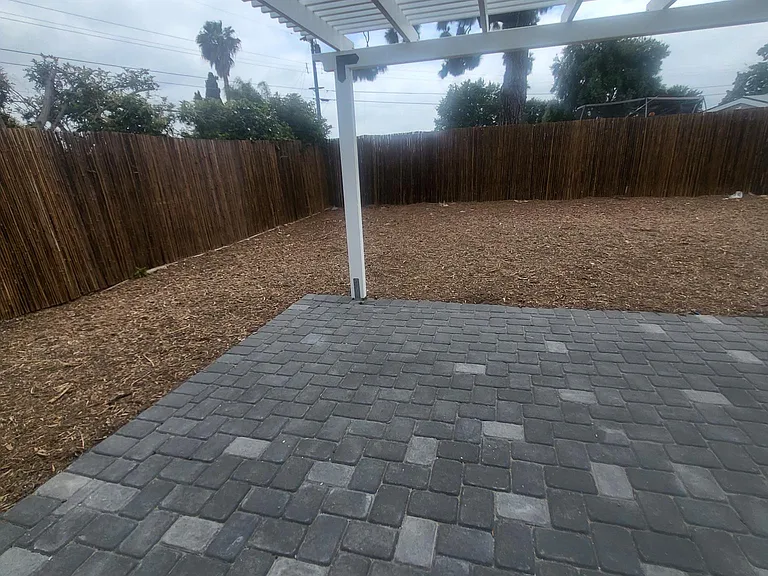 3306 Lockwood Dr — Photo 19