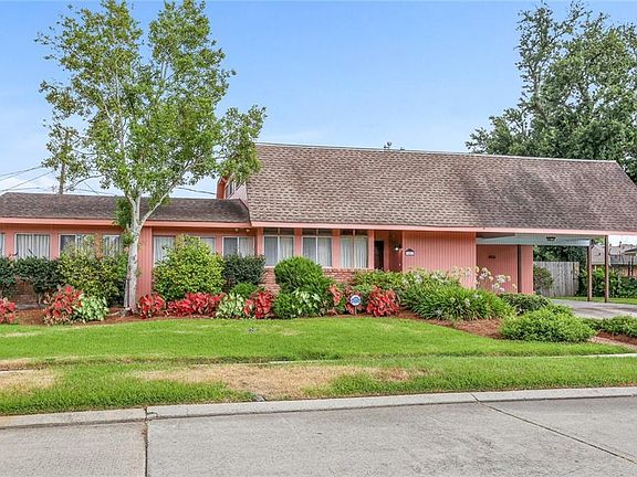 2nd image of 45 Smithway Dr