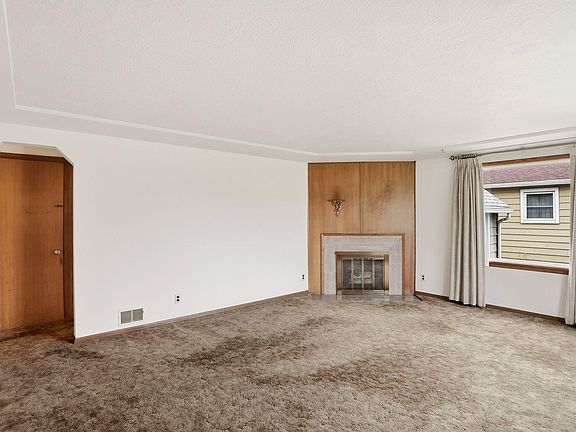 4th image of 624 E Courtland Ave