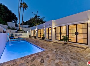 2203 Bowmont Dr, Beverly Hills, CA 90210