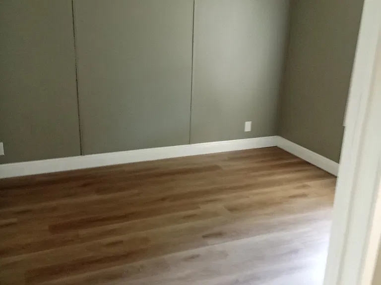 4301 Sherwick Dr — Photo 8