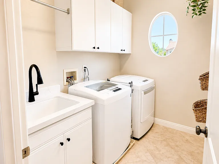 6340 Greenhaven Dr — Photo 15