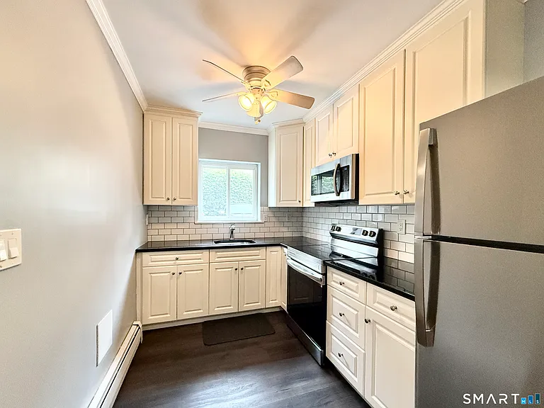 900 Hope St #3A — Photo 4