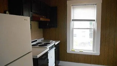 18 Gorham St #2 — Photo 3