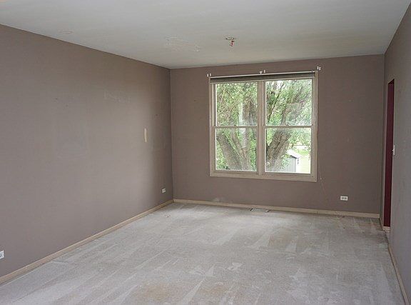4th image of 13043 W Choctaw Trl