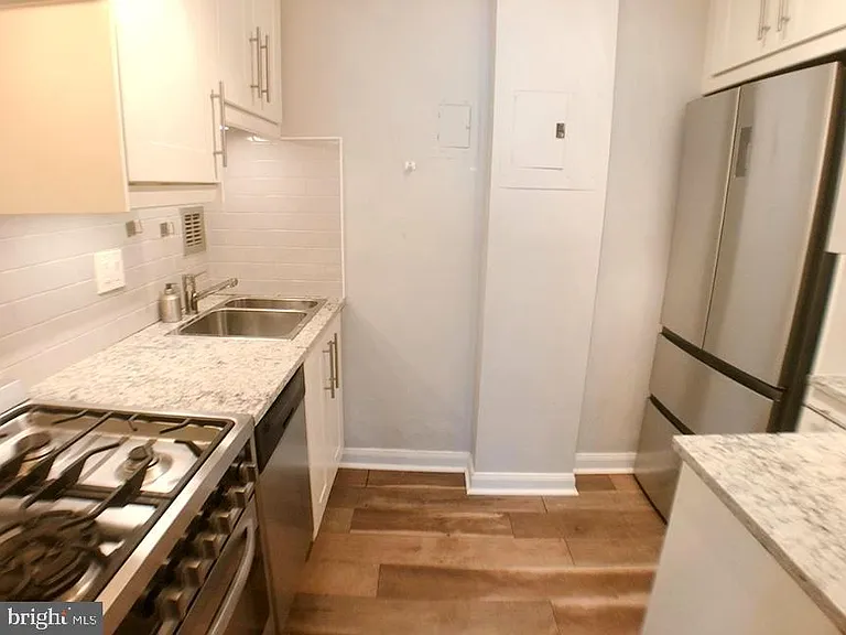 1111 Arlington Blvd #319 — Photo 8