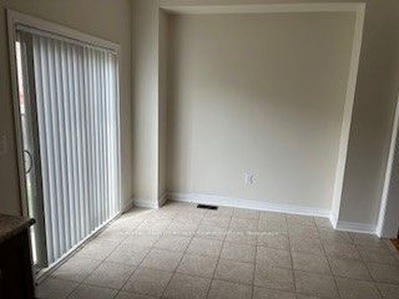 Brampton House for rent - 3 Bedrooms — photo 13