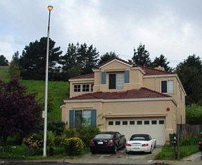 1st image of 372 Cerro Ct