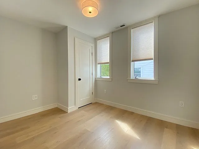 92 Walnut St #2 — Photo 9