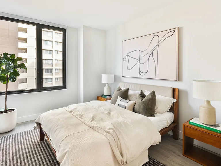 54 Crown St #331 — Photo 8