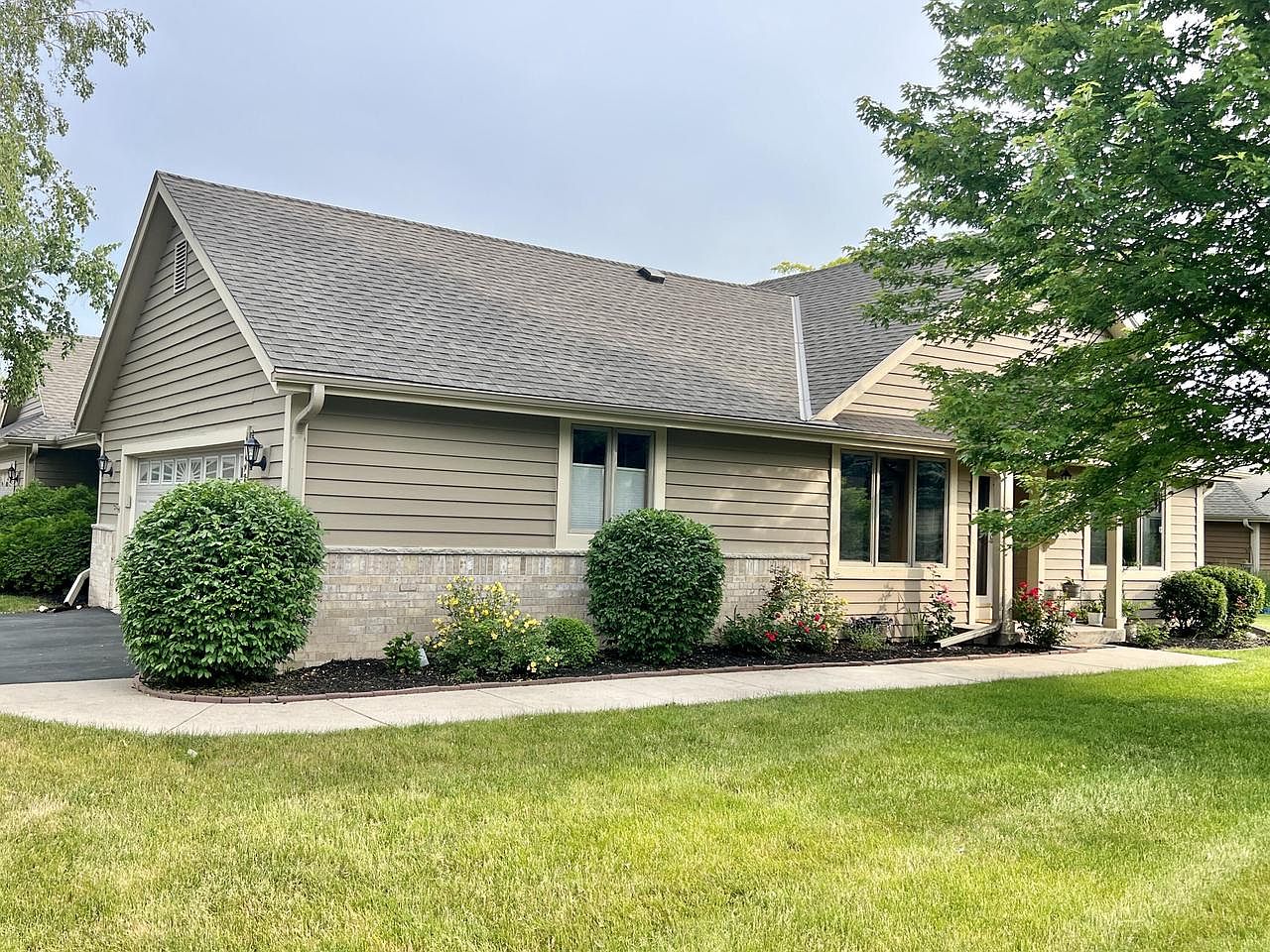 N24W24036 Stillwater LANE UNIT B, Pewaukee, WI 53072 Zillow