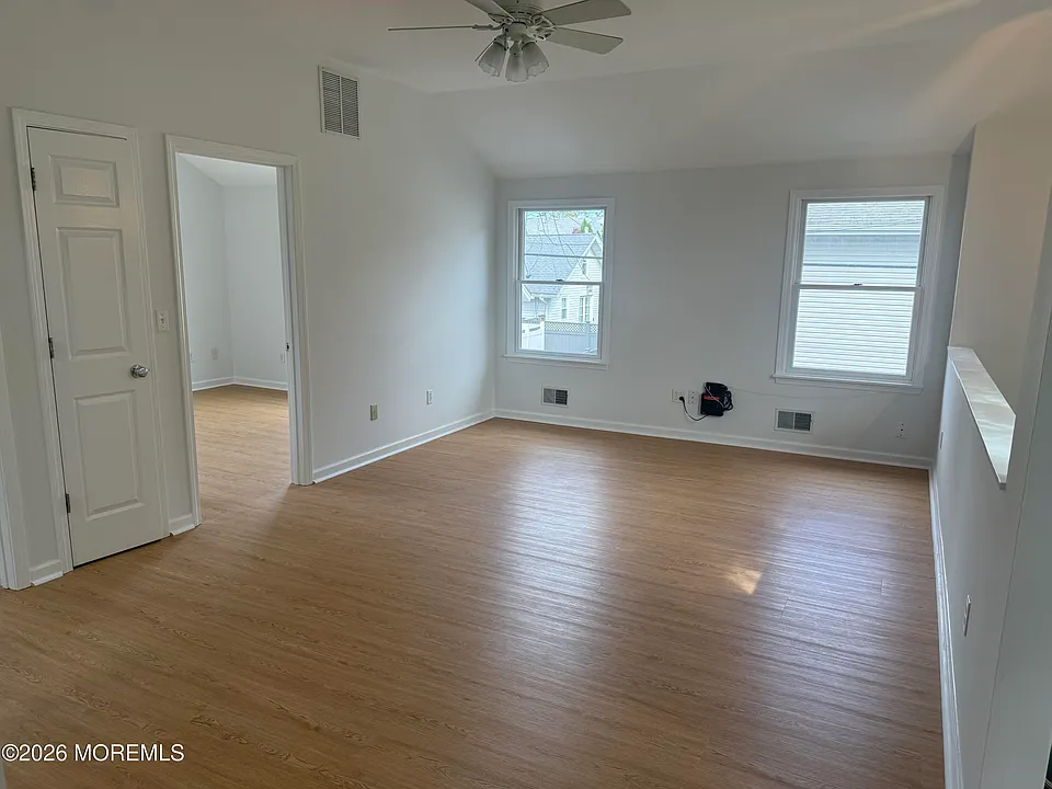 338 Norwood Ln