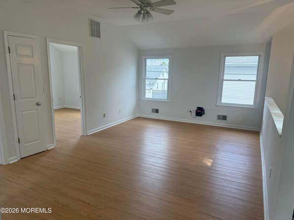 338 Norwood Ln