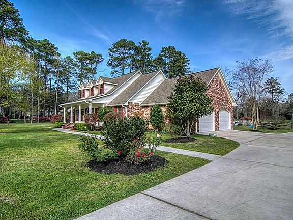 3rd image of 4445 Pepperhill Dr