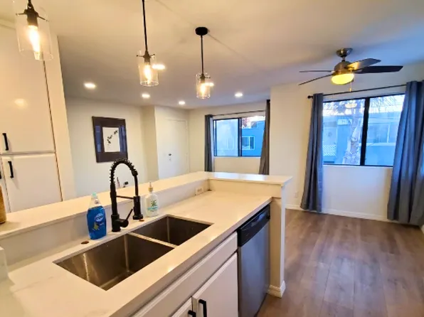 2138 Garnet Ave, San Diego, CA 92109