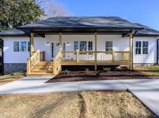 2249 Lipscomb Rd, Moneta, VA 24121