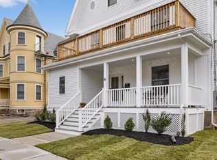 32 Columbia St #1, Brookline, MA 02446