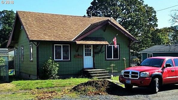 2nd image of 484 S 11th St
