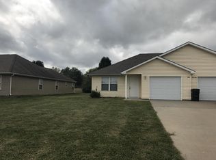 174 SE 1171 APT A, Knob Noster, MO 65336