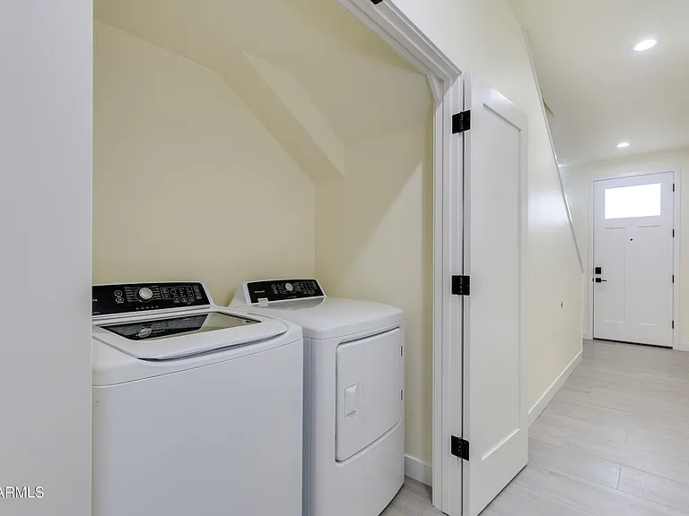 In-Unit Washer/Dryer