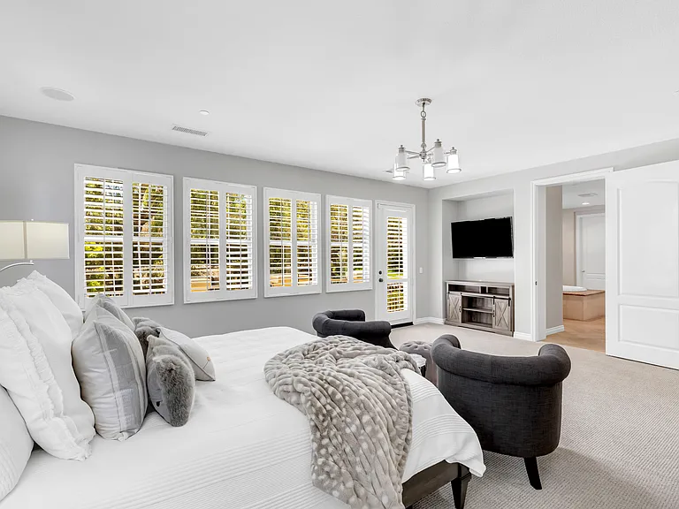 Your primary suite! Tons of natural light and space.