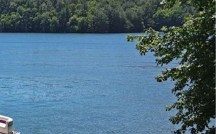 2nd image of 11 Lake Vista Ln