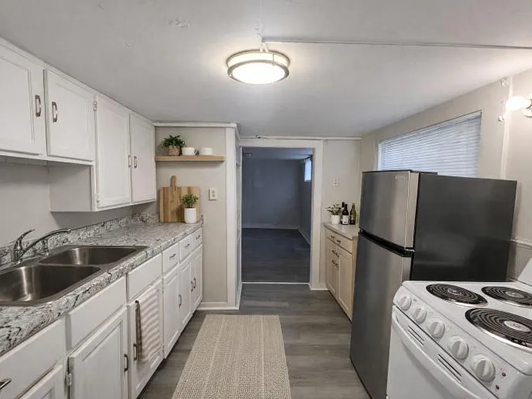 823 Cumberland Dr — Photo 6