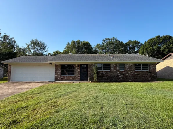 4111 Lotus St, Texarkana, TX 75503