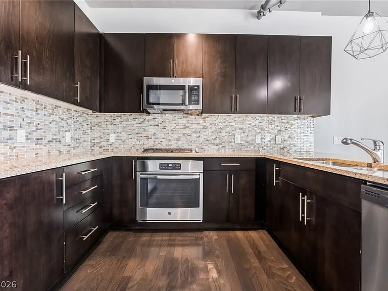353 E Bonneville Ave #746 — Photo 19