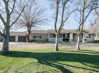 11683 E Bullard Ave, Clovis, CA