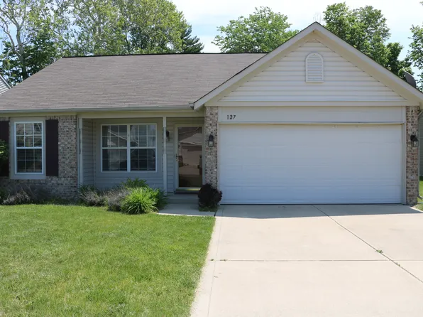 127 Hilltop Farms Blvd, New Whiteland, IN 46184