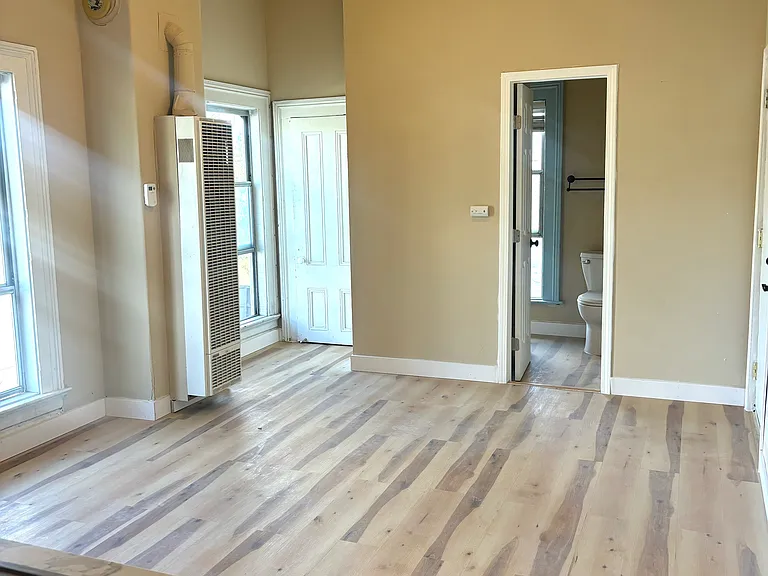 620 S 3rd St #7 — Photo 14