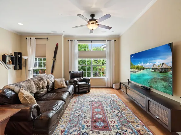 15754 Quorum Dr #13, Addison, TX 75001
