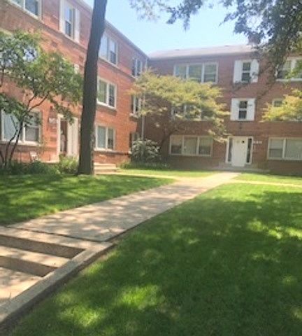 1st image of 610 Oakton St APT 2