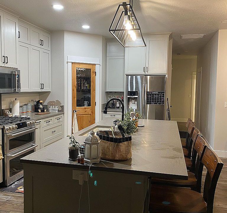 2nd image of 88967 Buck Point Way