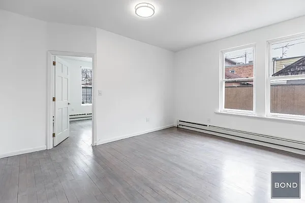 Rented by Bond New York | media 2