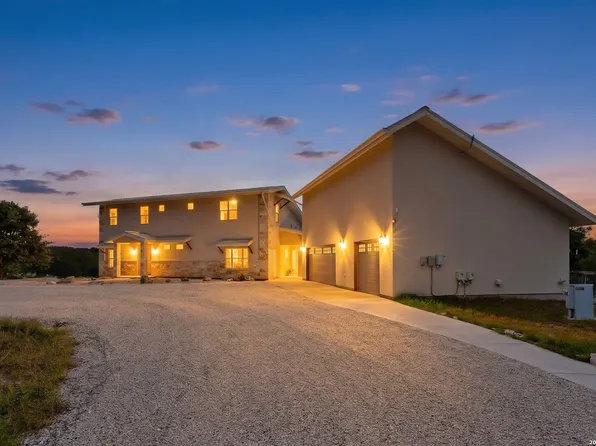 3263 Palomino Spgs, Bandera, TX 78003