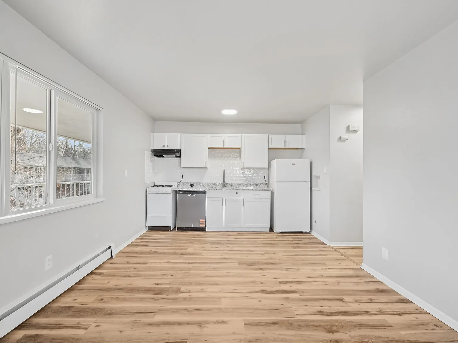 Aspen Creek Apartments — Photo 3