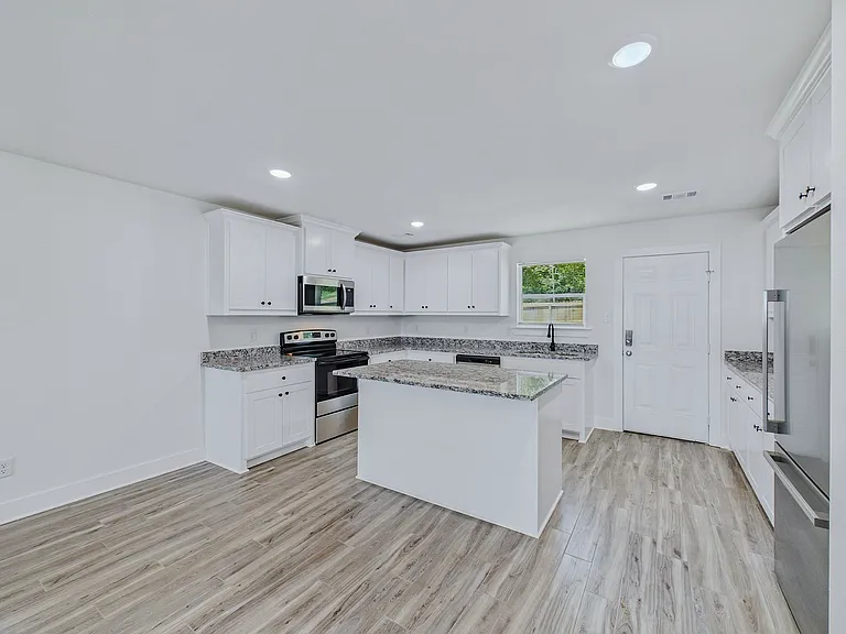 125 Coal Mountain Rd — Photo 4