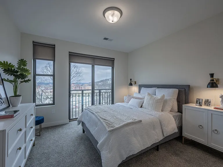 Adams Edge Apartments — Photo 7