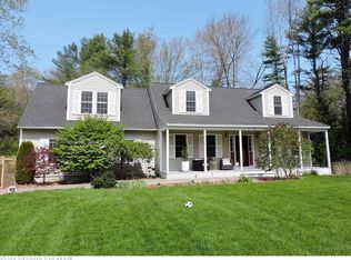 11 Heath Rd, Kennebunk, ME 04043