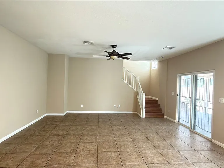 6675 Prairie Dusk Dr — Photo 6
