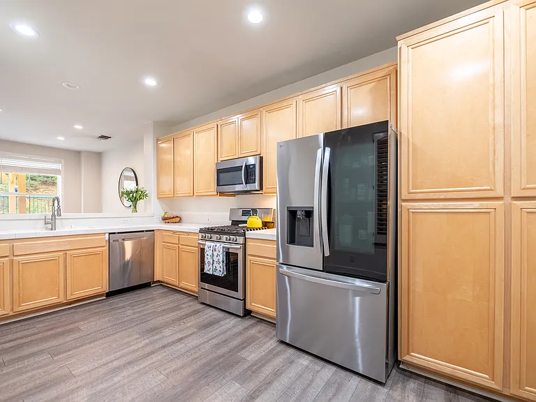 580 Fenwick Way #C — Photo 14