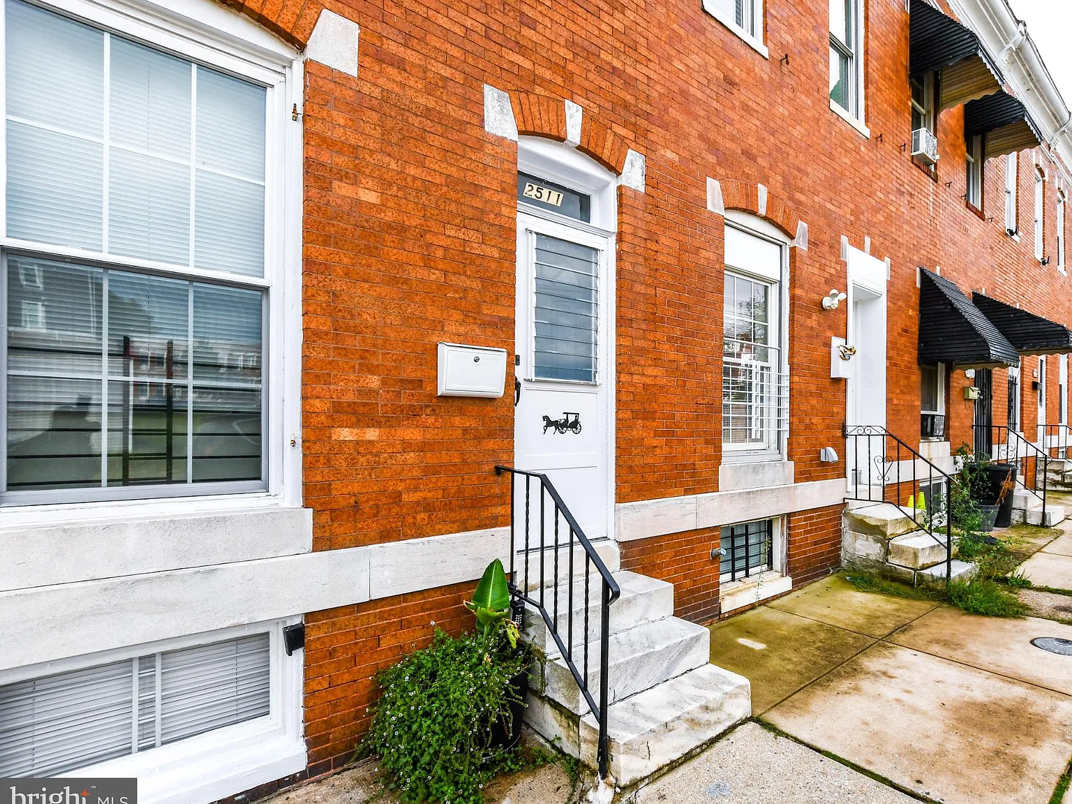 4 bed, 2.0 bath, 1248 sqft, $1,800 — Photo 3