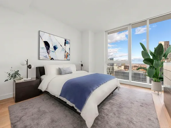 242 West 53rd Street image 7 of 17