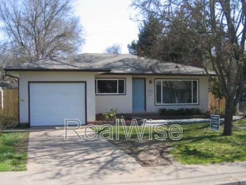 1st image of 443 NE Baker Dr
