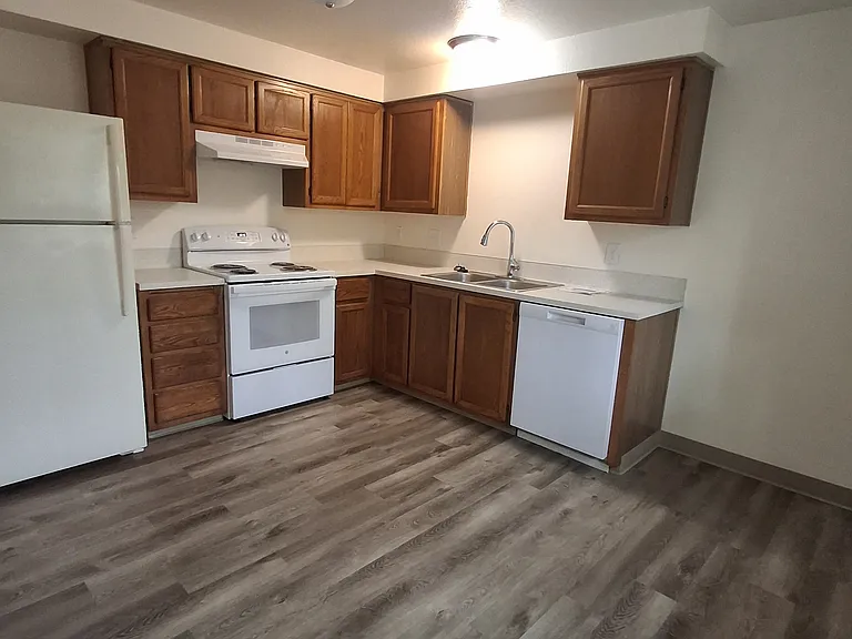 Kitchen cabinets may vary