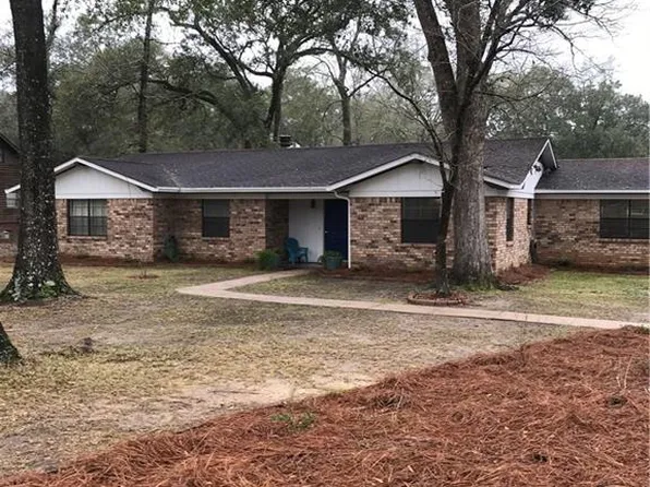 605 Gilbert Dr E, Satsuma, AL 36572