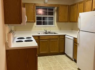 500 Shady Grove Rd #8, Clarksville, AR 72830