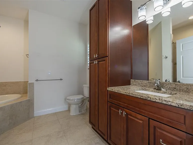 35 Edge Ln — Photo 18